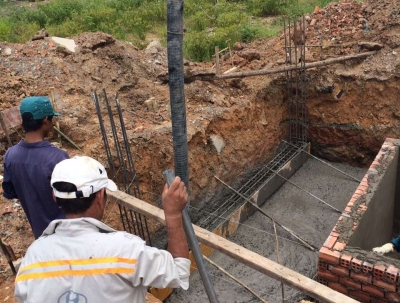 xây dựng an phúc khang . tiến độ thi công nhà thầy hữu .đổ bê tông móng