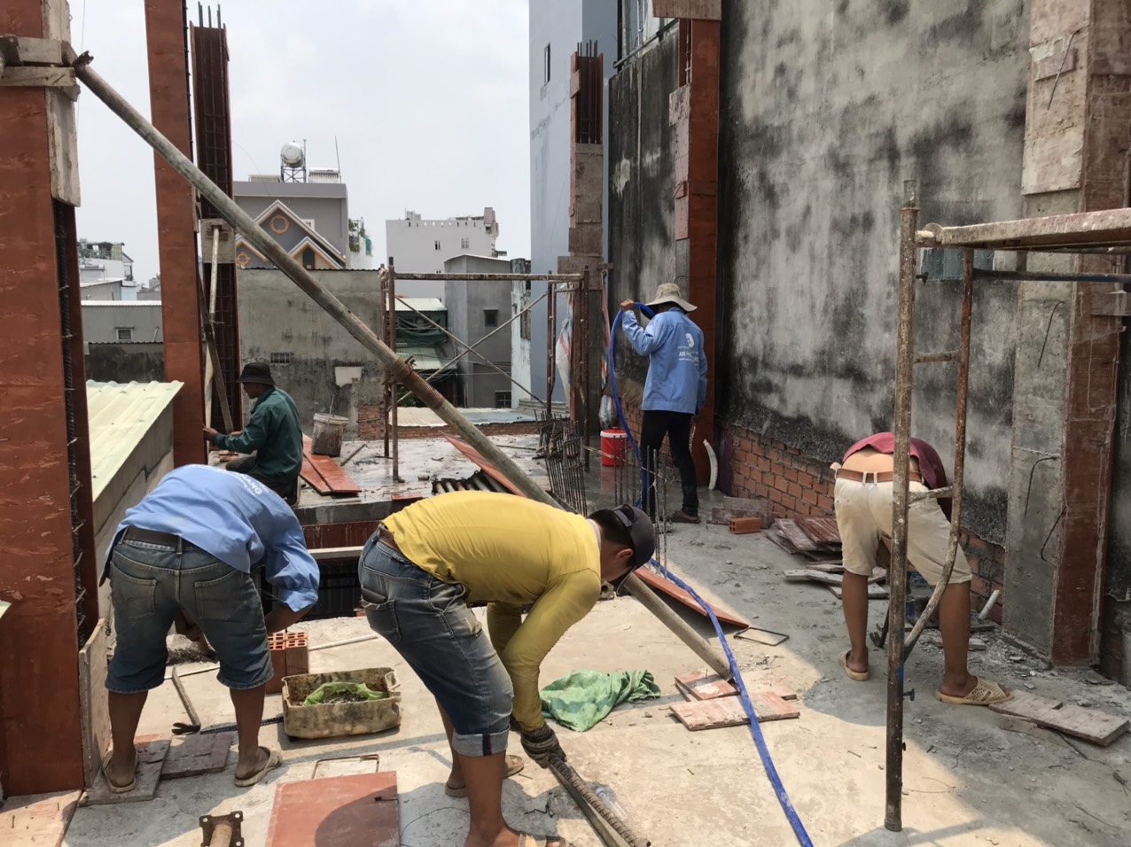 Công ty chuyên triển khai dịch vụ xây dựng nhà trọn gói tại Quận 2 giá rẻ, uy tín, chuyên nghiệp, chất lượng. Nhận ngay báo giá mới nhất TẠI ĐÂY.