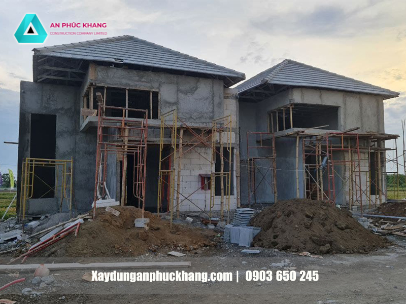 chon doi ngu thi cong nha cap 4 giau kinh nghiem