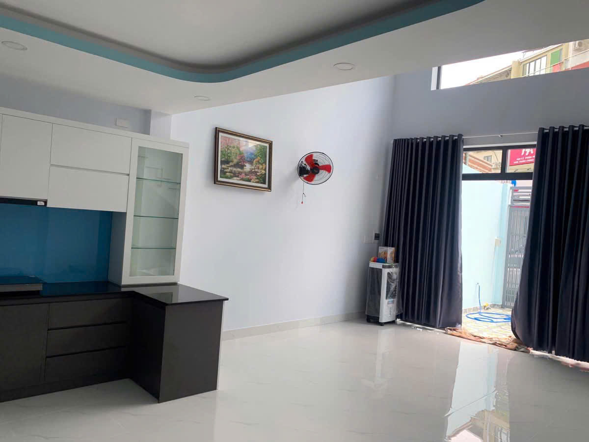 nhà gác lửng 5 x 11