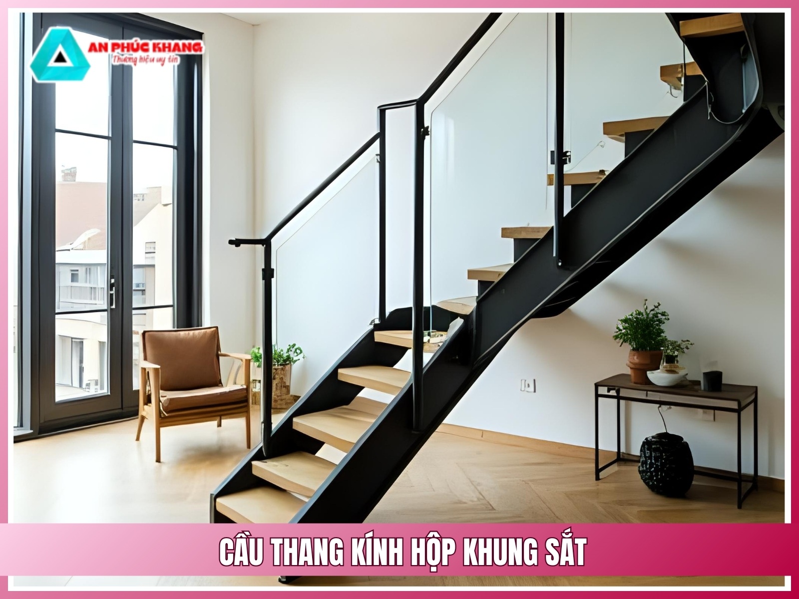 Cau thang kinh hop khung sat